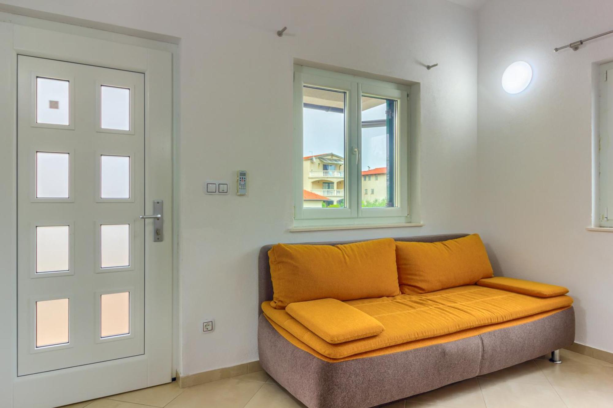 Apartmani Mato Pirovac Kültér fotó